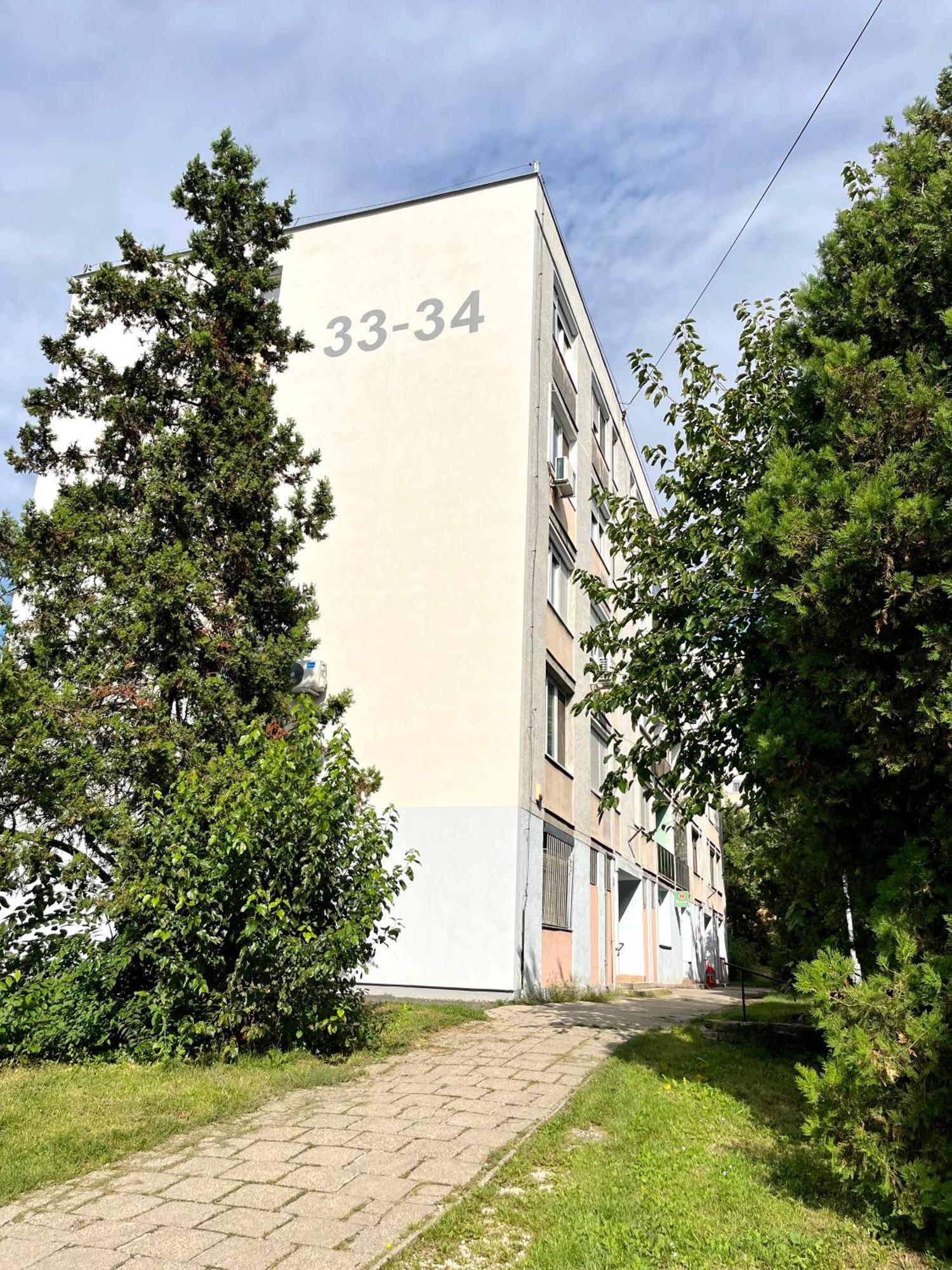 Millennium Apartman Tatabanya Tatabánya Exterior foto